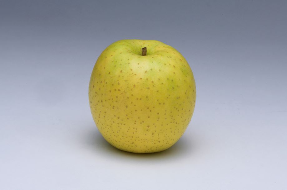 青森県で作られている黄色系りんご(黄色や緑色のりんご)の中で最も生産量が多いものは？